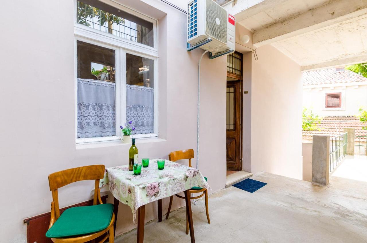 Apartman Lucy *